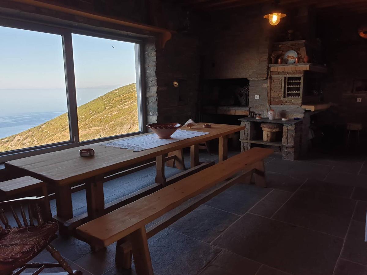 Апартаменти Diavrouxas House In Sifnos Cherronisos  Екстер'єр фото
