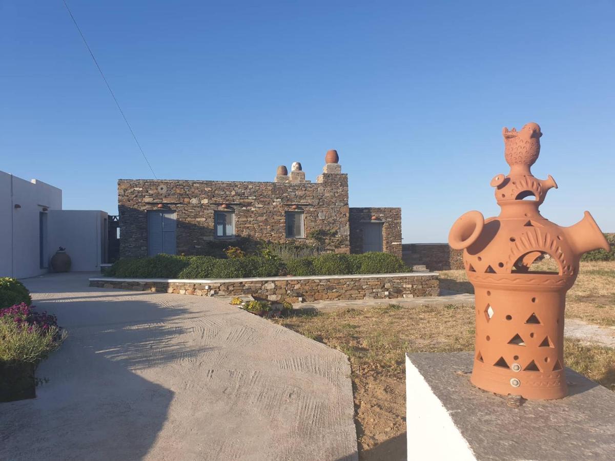 Апартаменти Diavrouxas House In Sifnos Cherronisos  Екстер'єр фото