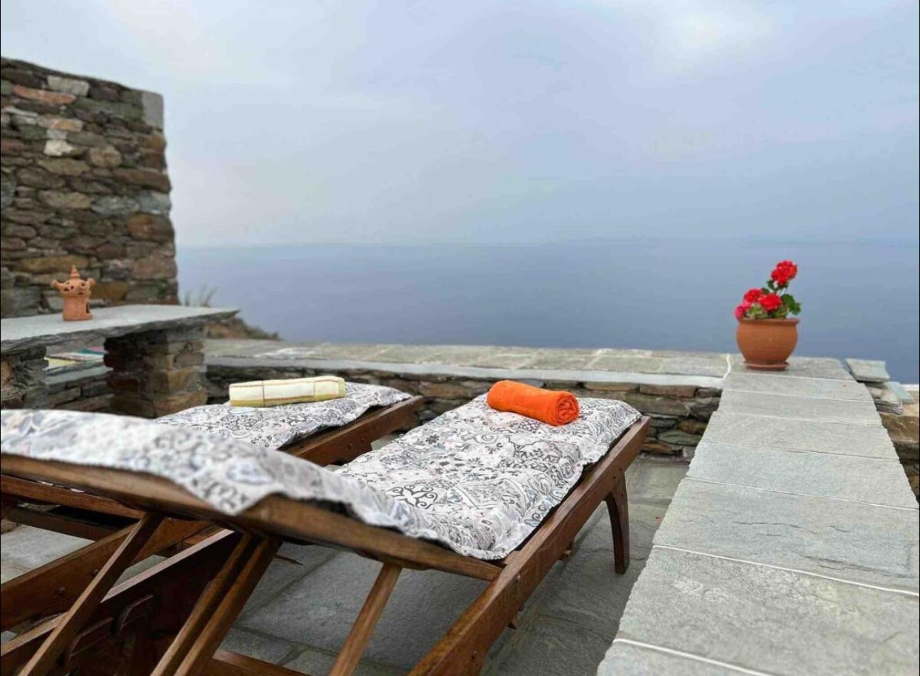 Апартаменти Diavrouxas House In Sifnos Cherronisos  Екстер'єр фото