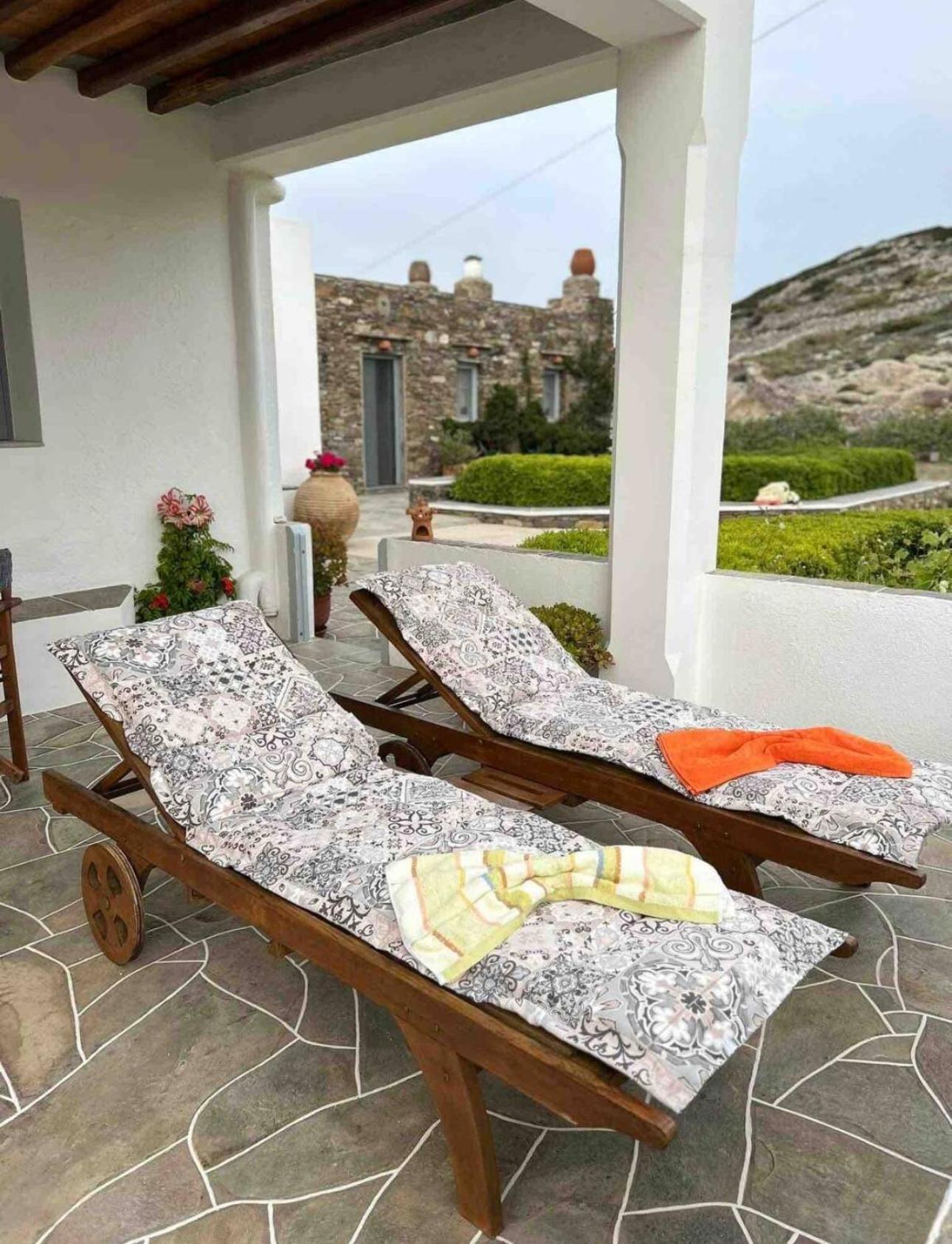 Апартаменти Diavrouxas House In Sifnos Cherronisos  Екстер'єр фото